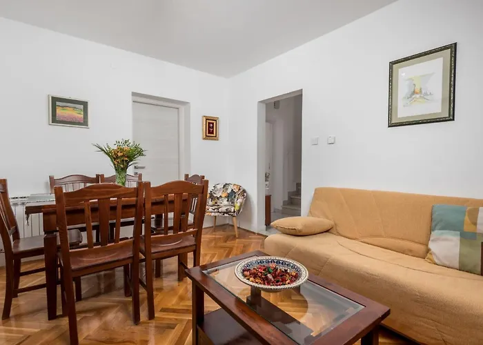 בית נופש Noveanni By Interhome