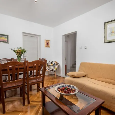 Holiday home Noveanni By Interhome